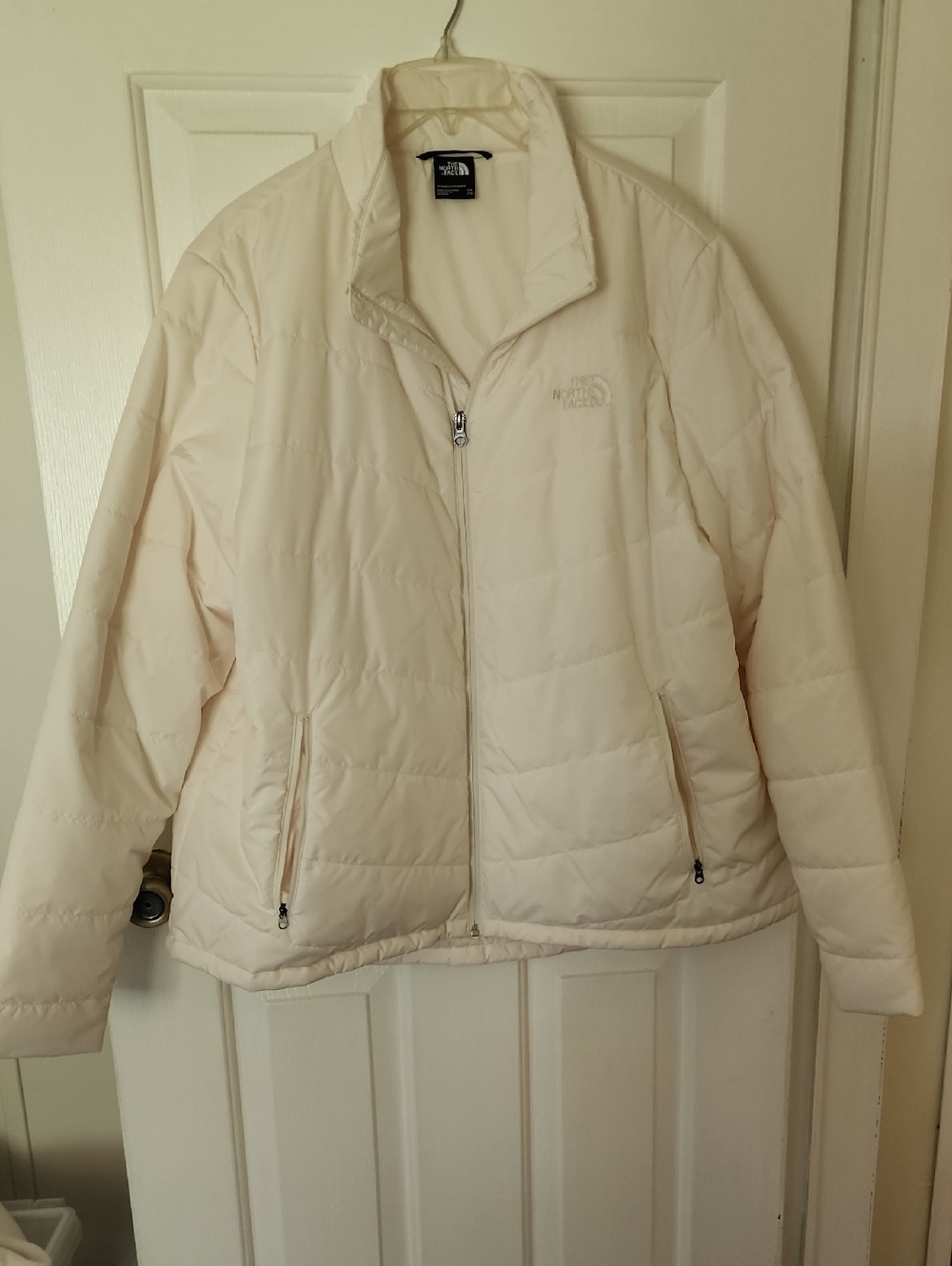 The North Face Women's Cream Quilted Insulated Puffer Jacket